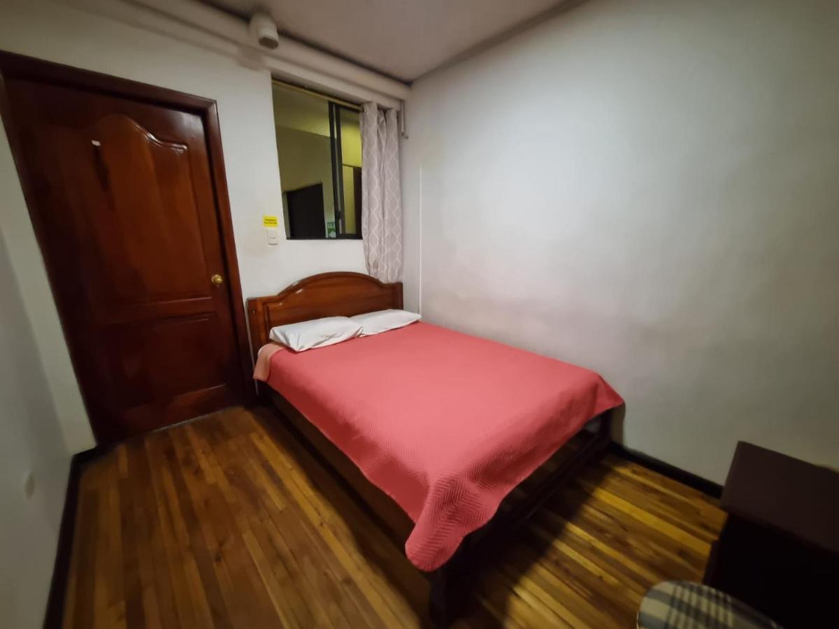 Hostal Alborada Cuenca Extérieur photo