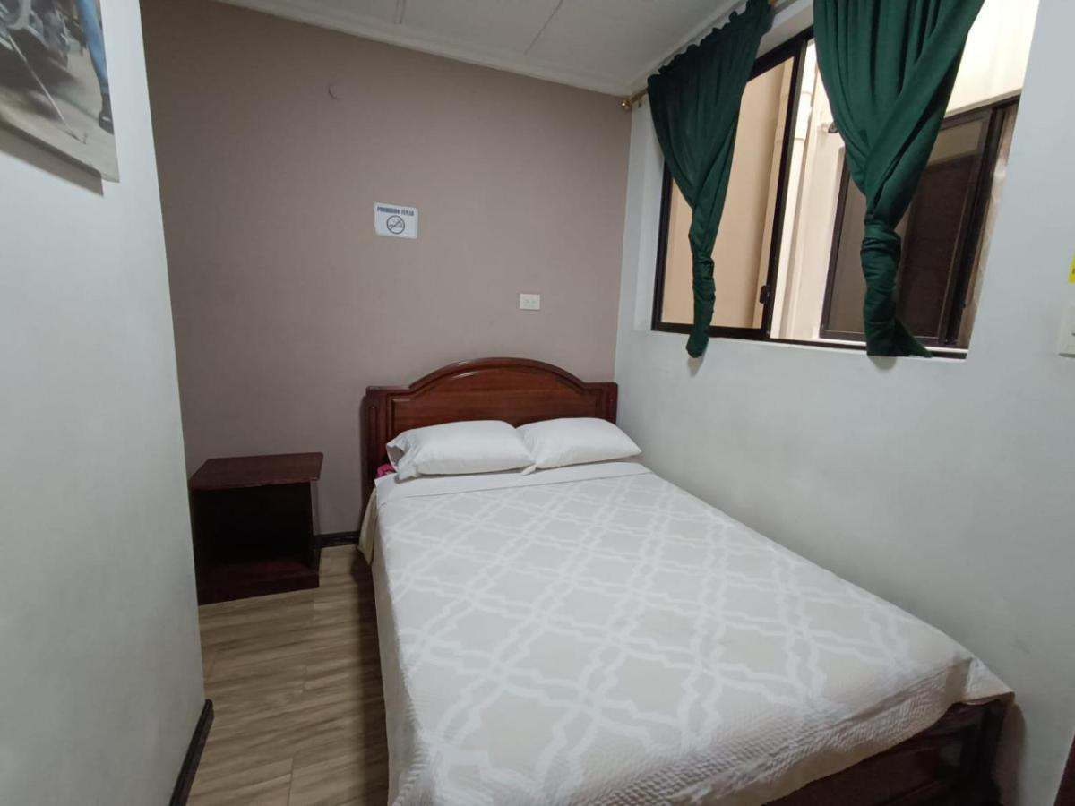 Hostal Alborada Cuenca Extérieur photo